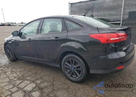 2018 Ford Focus Se z USA, uszkodzony, nr VIN 1FADP3F2XJL210358